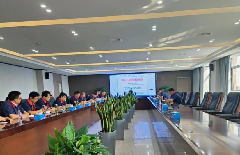 運用浙江‘千萬工程’經(jīng)驗案例，加強(qiáng)公司5S管理工作會議