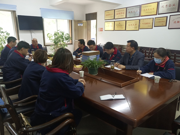 公司開展職業(yè)衛(wèi)生管理檔案交流活動(dòng) 公司開展職業(yè)衛(wèi)生管理檔案交流活動(dòng)